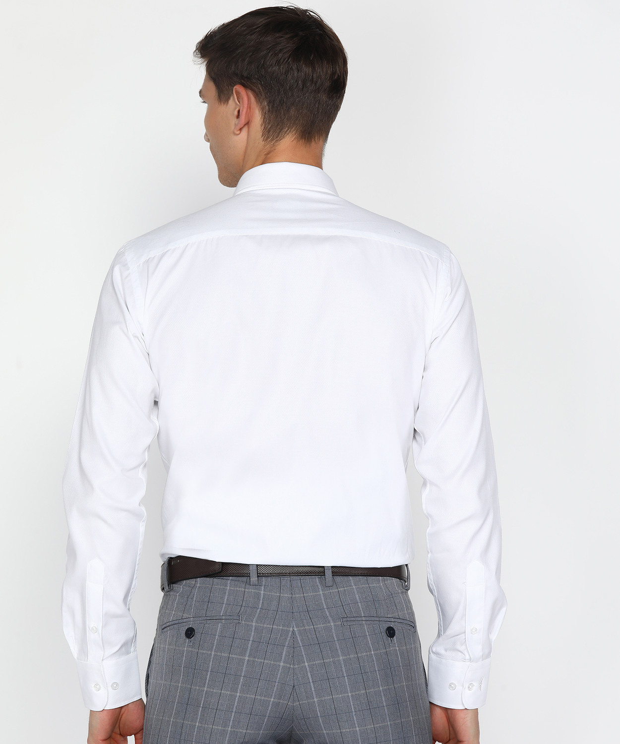 Image of PARK AVENUE Men Solid Formal White Shirt