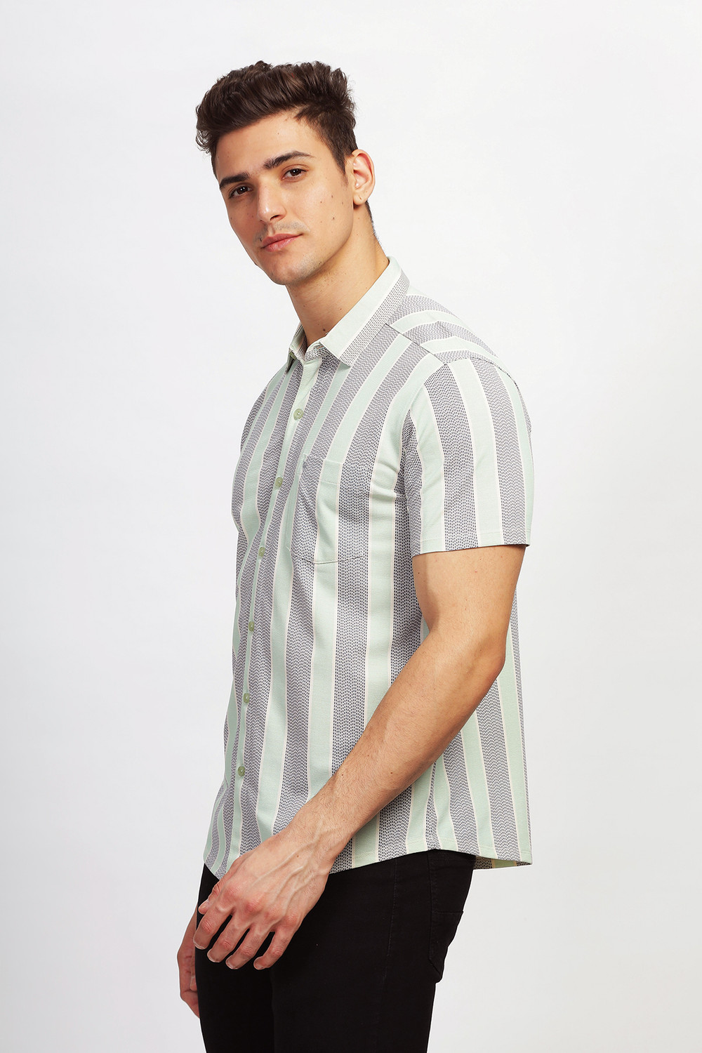 Image of Bullmer Men Printed Casual Light Green, Grey Shirt