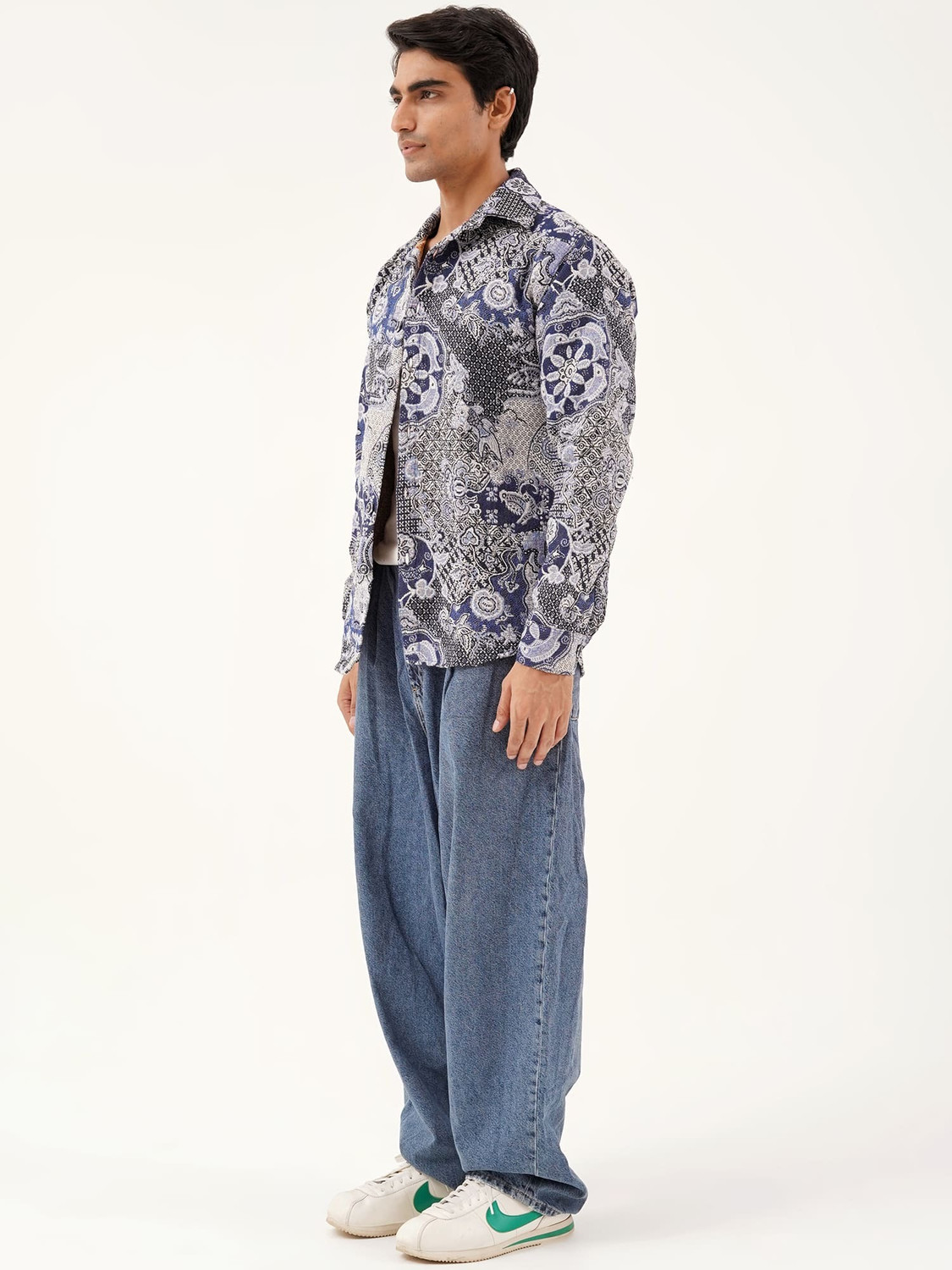 Image of Clazzey Men Printed Casual Blue Shirt
