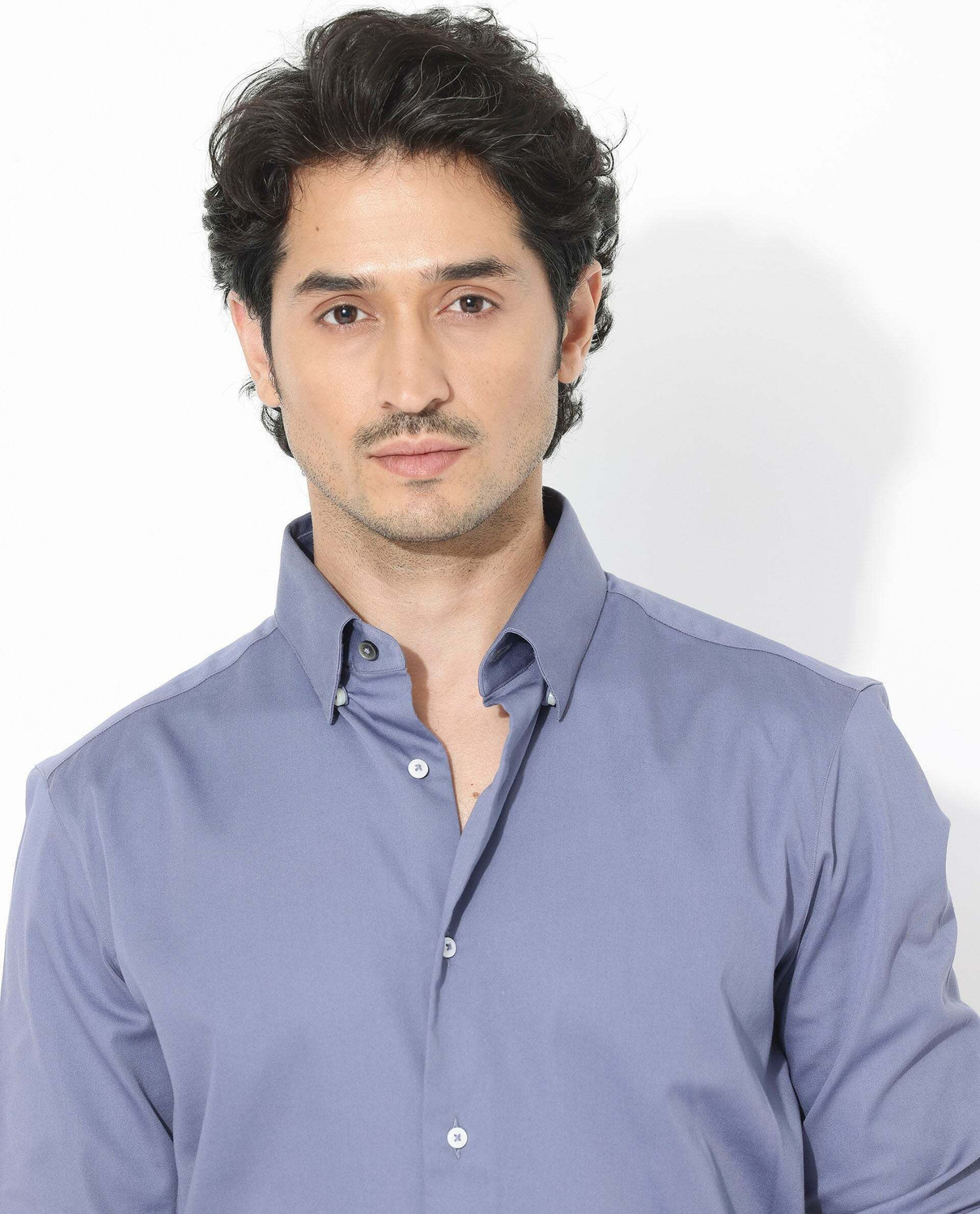 Image of RARE RABBIT Men Solid Casual Purple Shirt