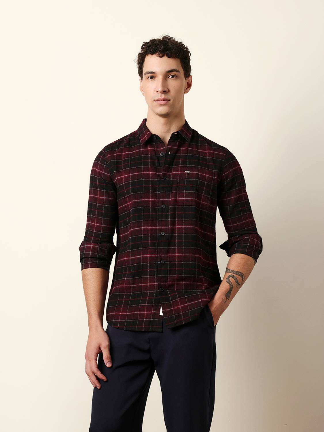 THE BEAR HOUSE Men Checkered Casual Black Shirt
