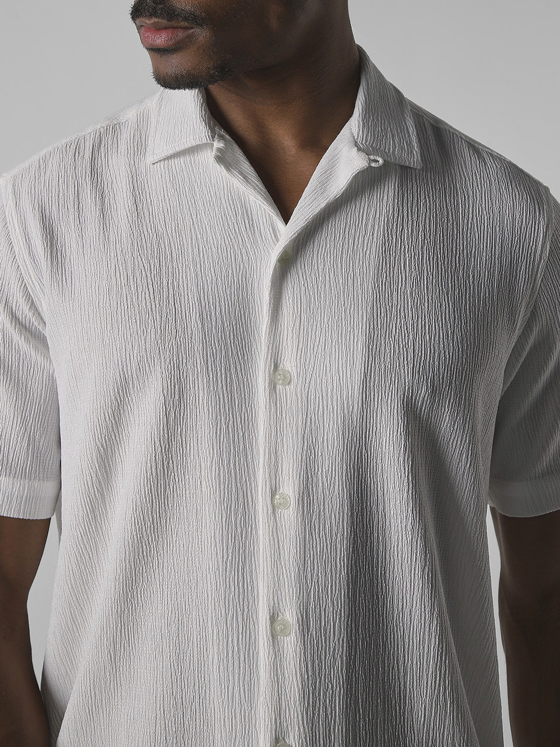 Image of MUFTI Men Solid Casual White Shirt