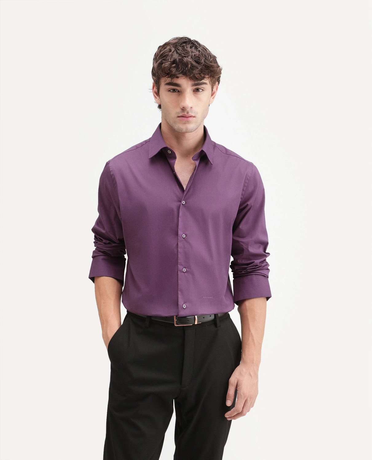 Image of RARE RABBIT Men Solid Casual Purple Shirt