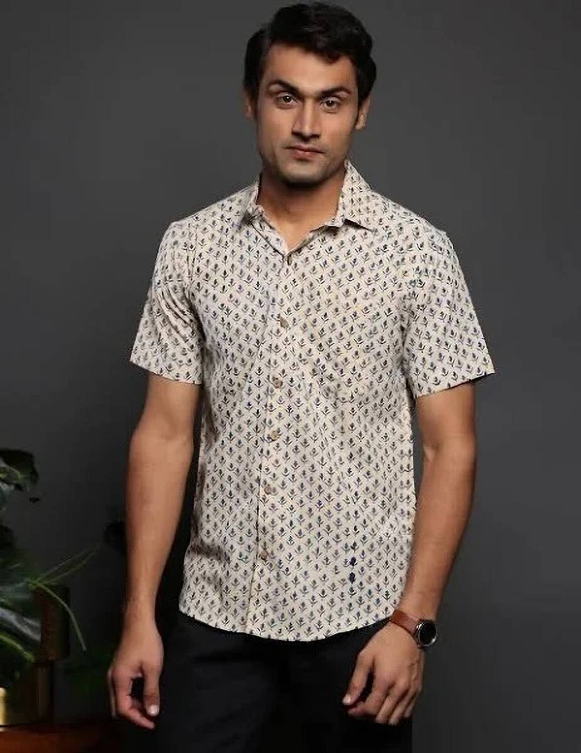 Alankrit Men Floral Print Casual Cream, Blue Shirt
