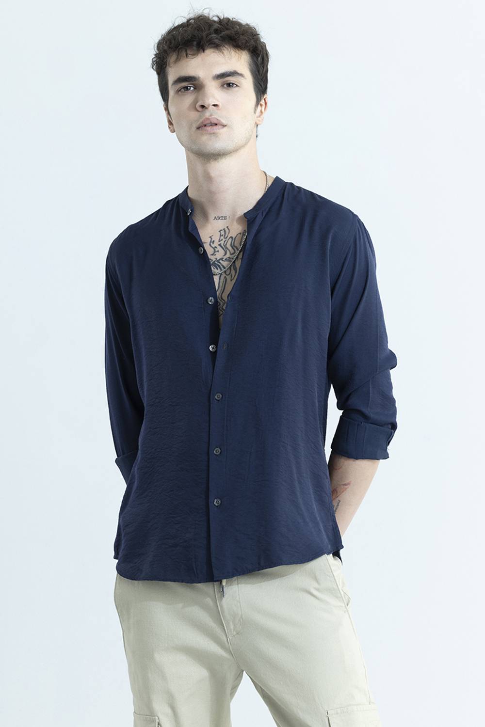 Snitch Men Regular Fit Solid Mandarin Collar Casual Shirt