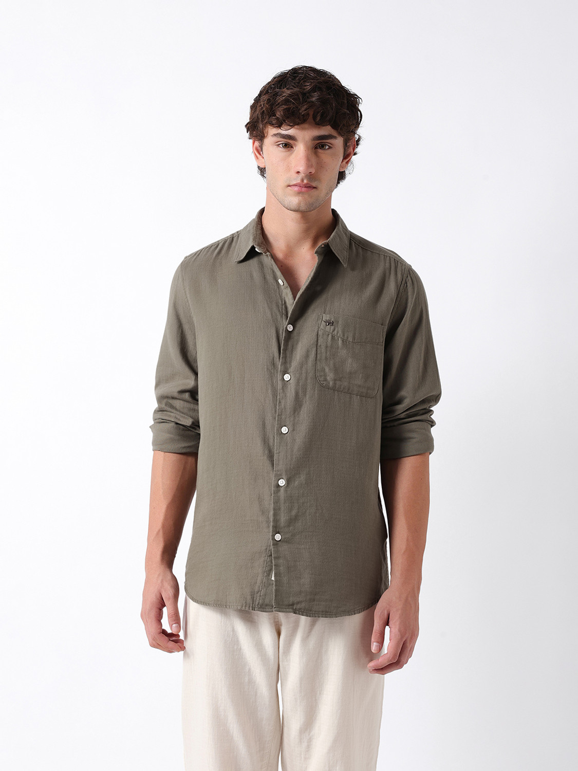 Image of THE BEAR HOUSE Men Solid Casual Grey Shirt