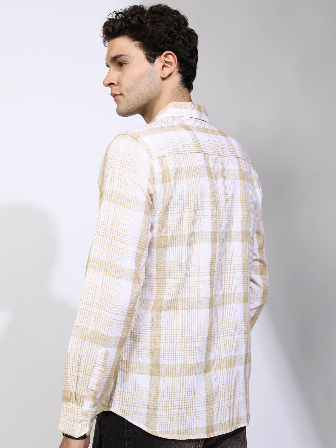 Image of HIGHLANDER Men Checkered Casual Multicolor Shirt