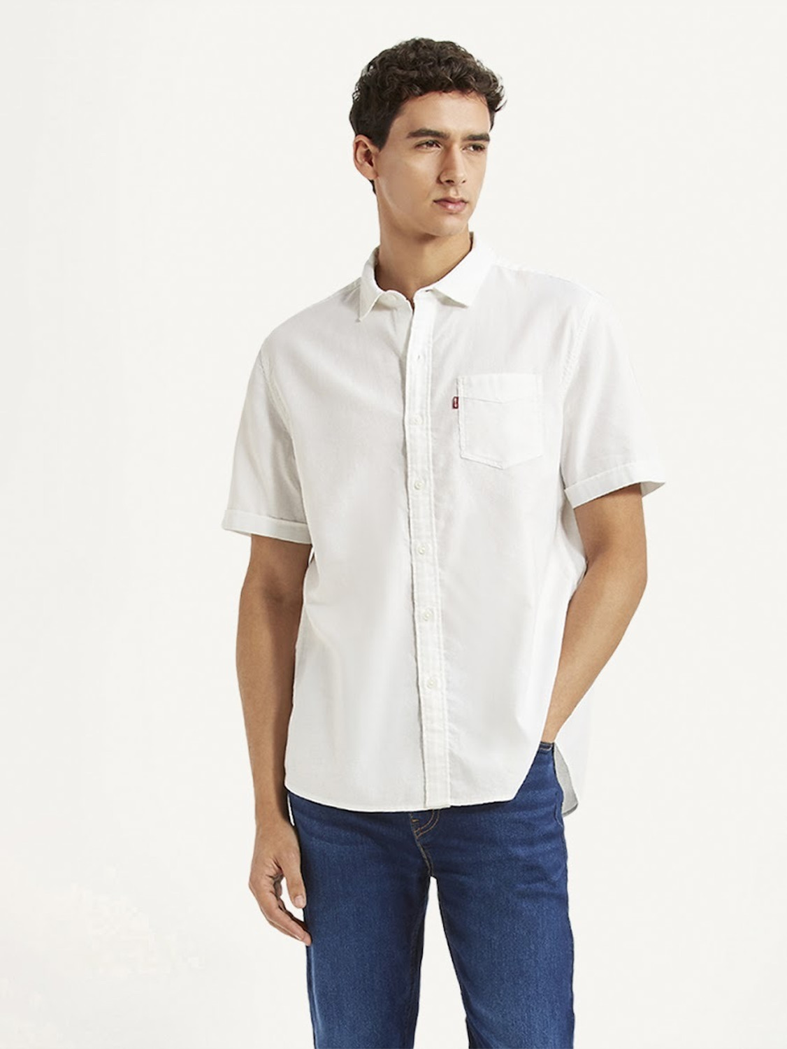 Image of LEVI'S Men Solid Casual White Shirt