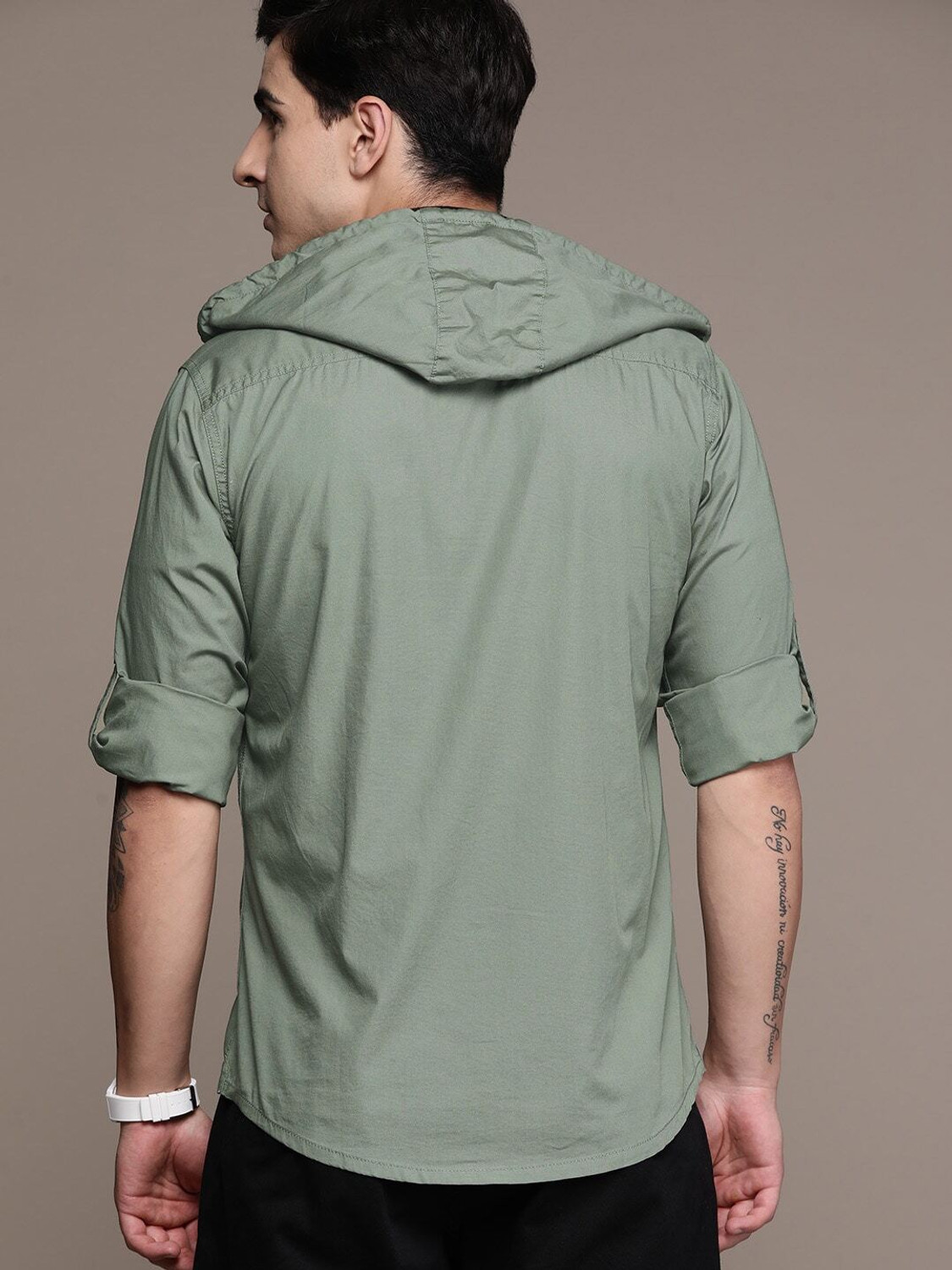 Image of Roadster Men Solid Casual Green Shirt