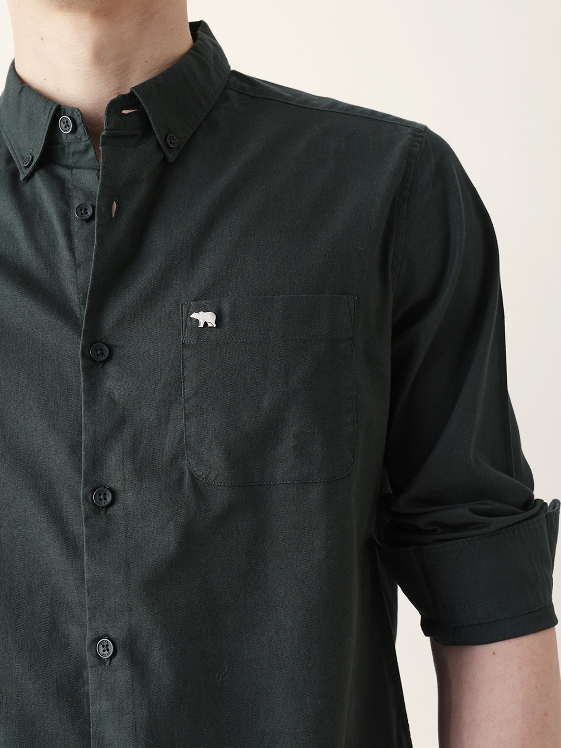 Image of THE BEAR HOUSE Men Solid Casual Green Shirt