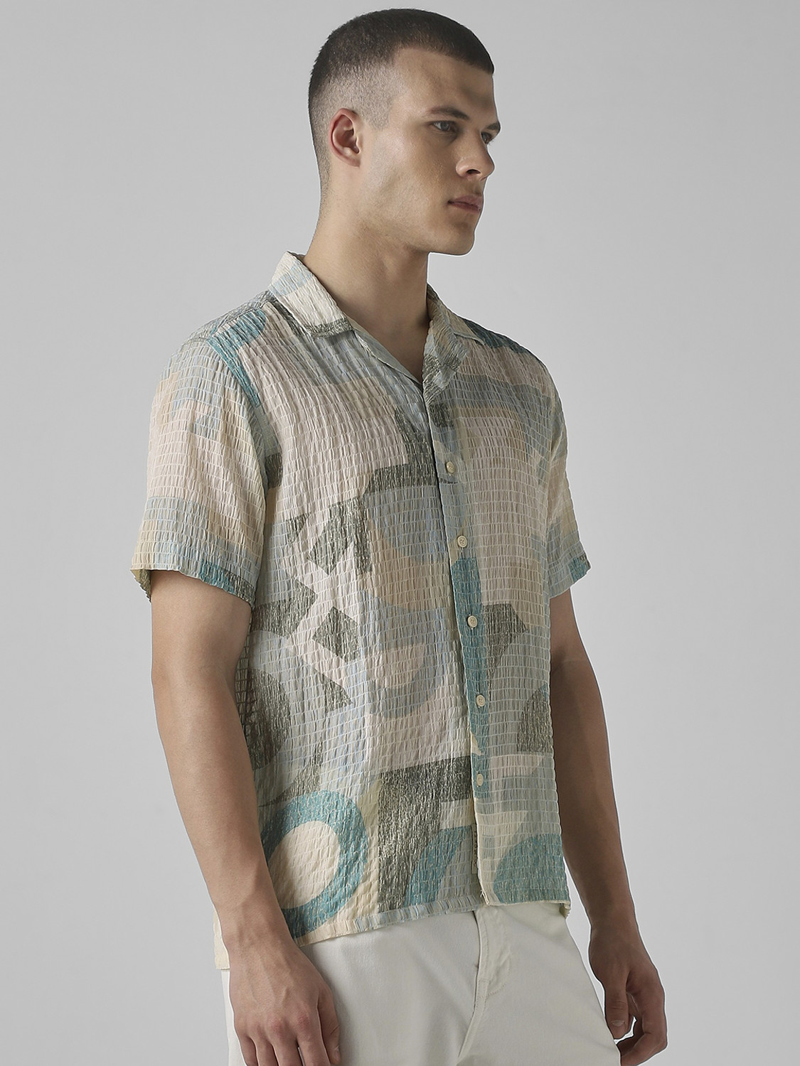 Image of MUFTI Men Printed Casual Green Shirt