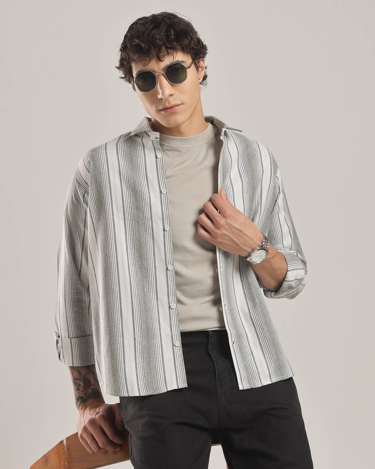 clovaculture Men Striped Casual White, Grey Shirt - Image 4