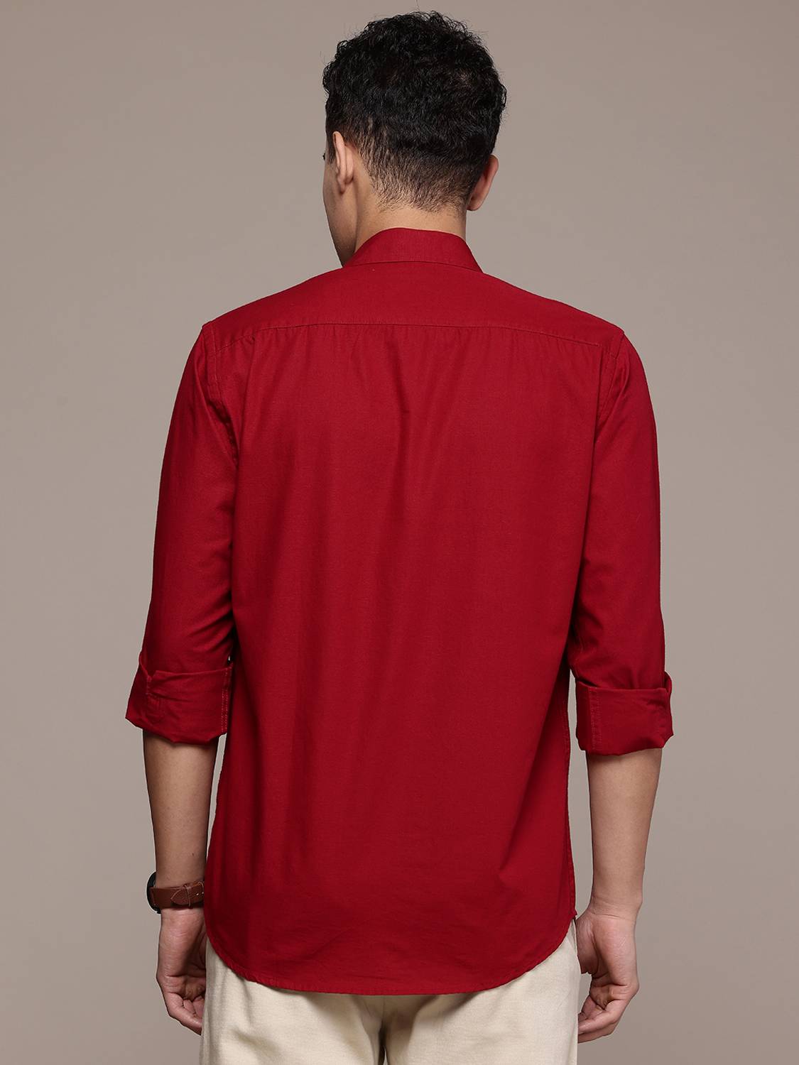BLUE SQUAD Men Solid Casual Red Shirt - Image 2