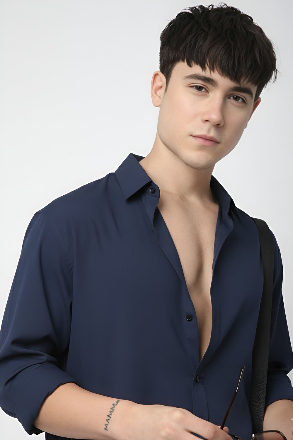 Image of WE KAIKA Men Solid Casual Dark Blue Shirt