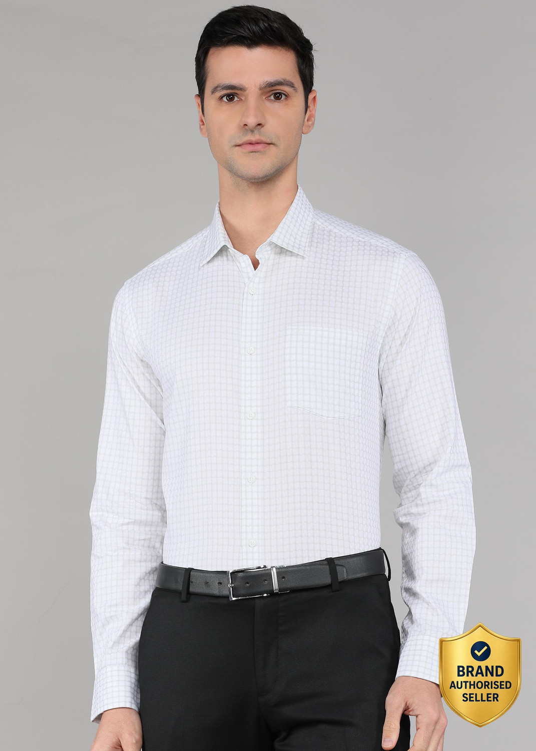 Image of ARROW Men Slim Fit Checkered Cut Away Collar Formal Shirt