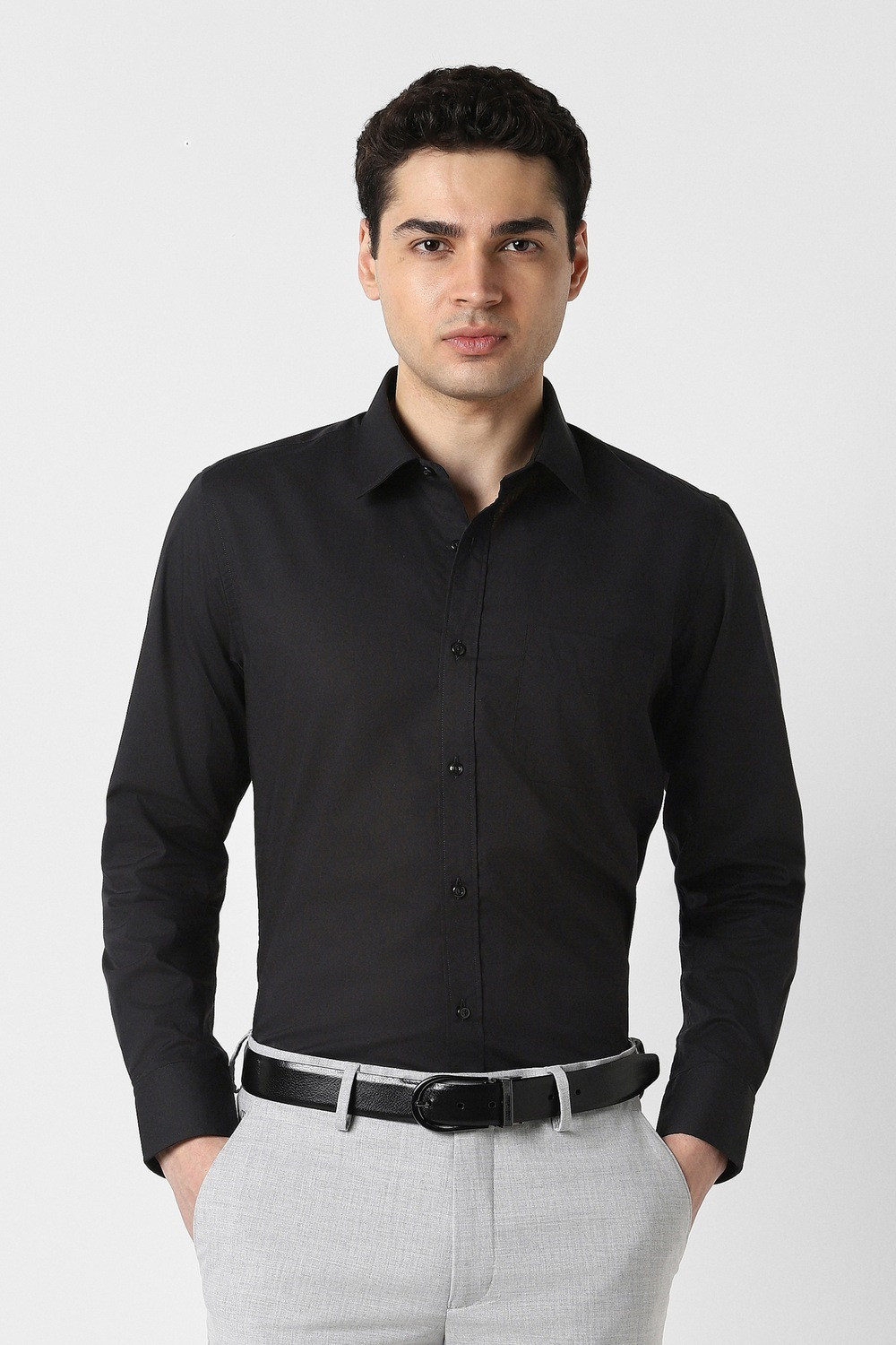 Image of PETER ENGLAND Men Solid Formal Black Shirt