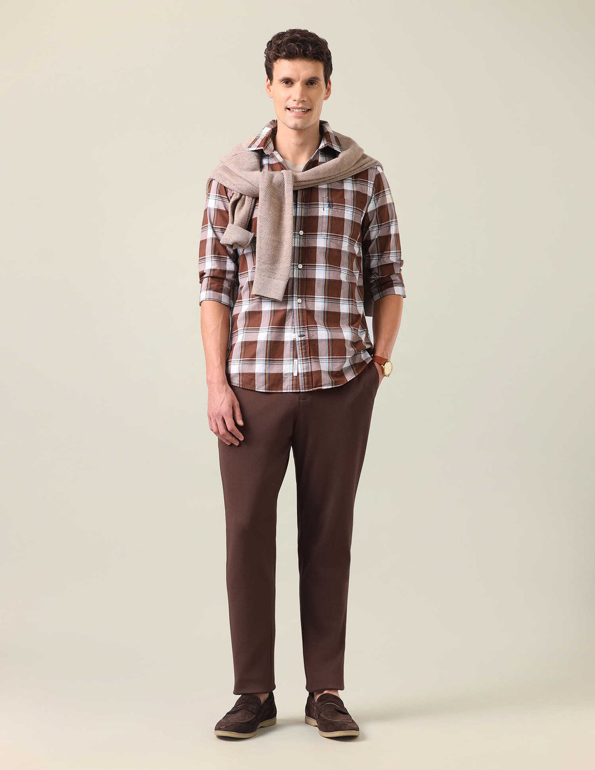 Image of U.S. POLO ASSN. Men Tailored Fit Checkered Spread Collar Casual Shirt