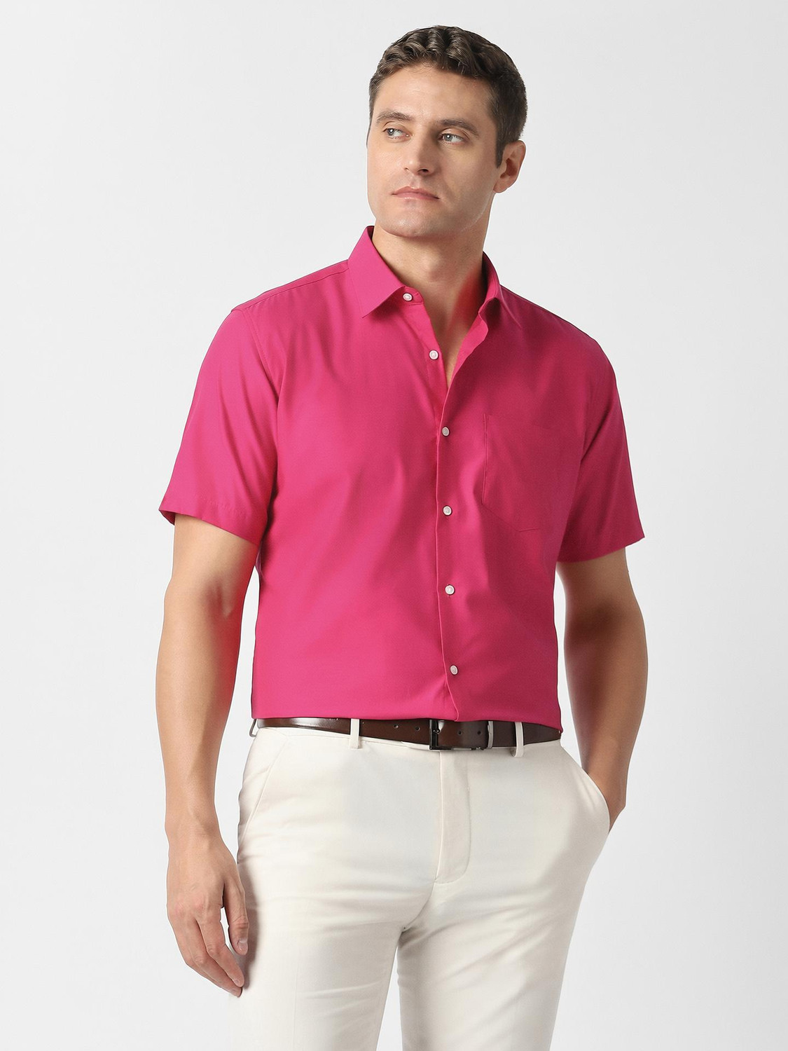 Image of VAN HEUSEN Men Regular Fit Solid Formal Shirt