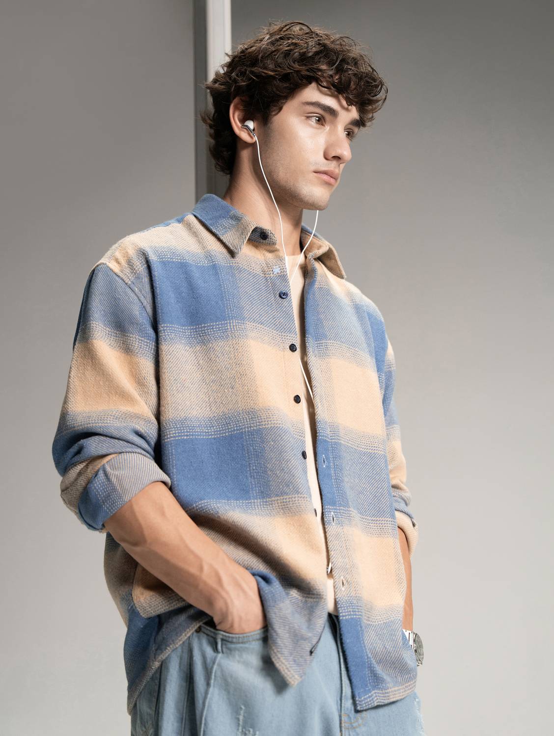 CAHOOT Men Checkered Blue Shirt - Image 1