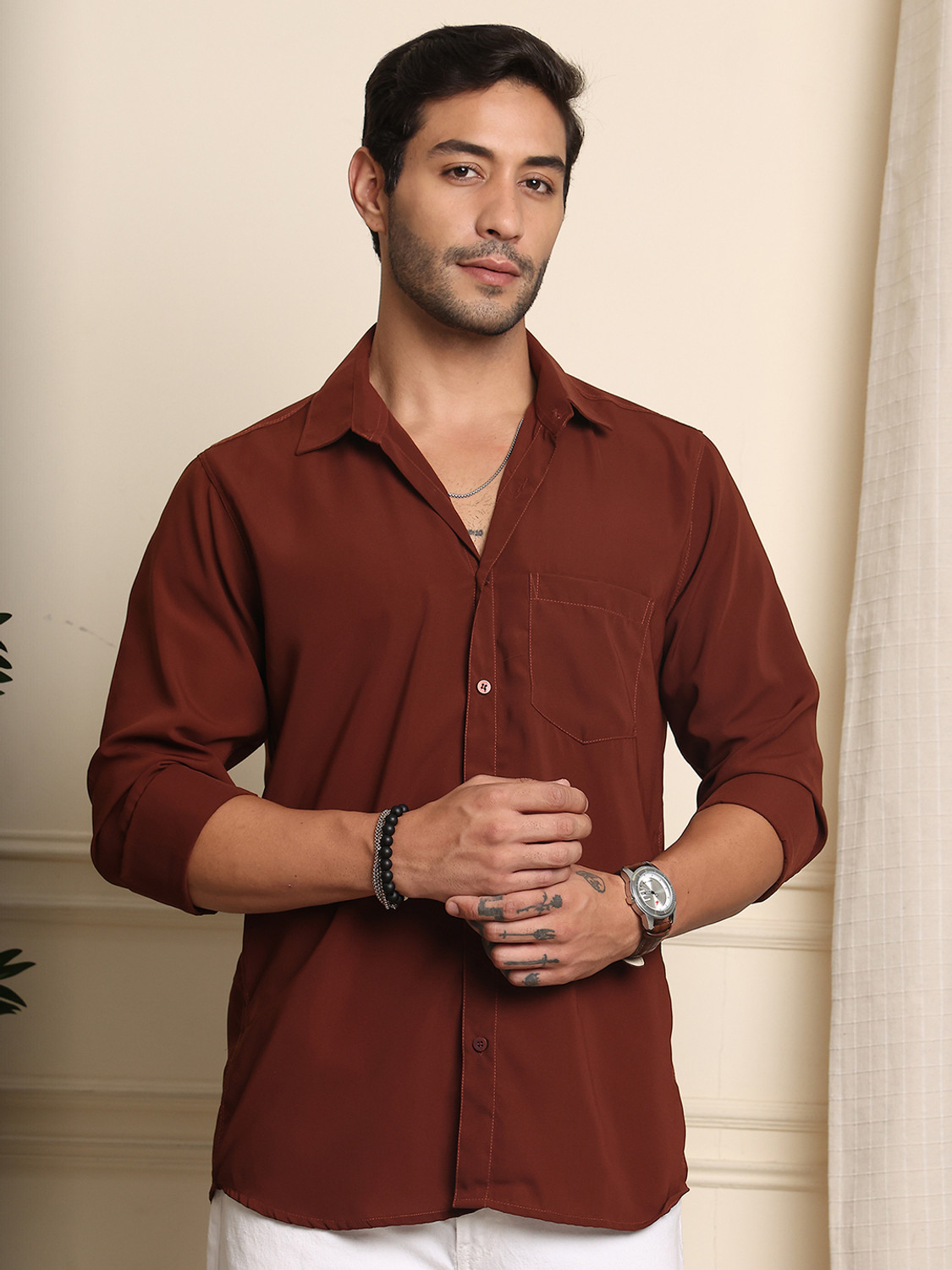 Image of PROVOGUE Men Regular Fit Solid Spread Collar Formal Shirt