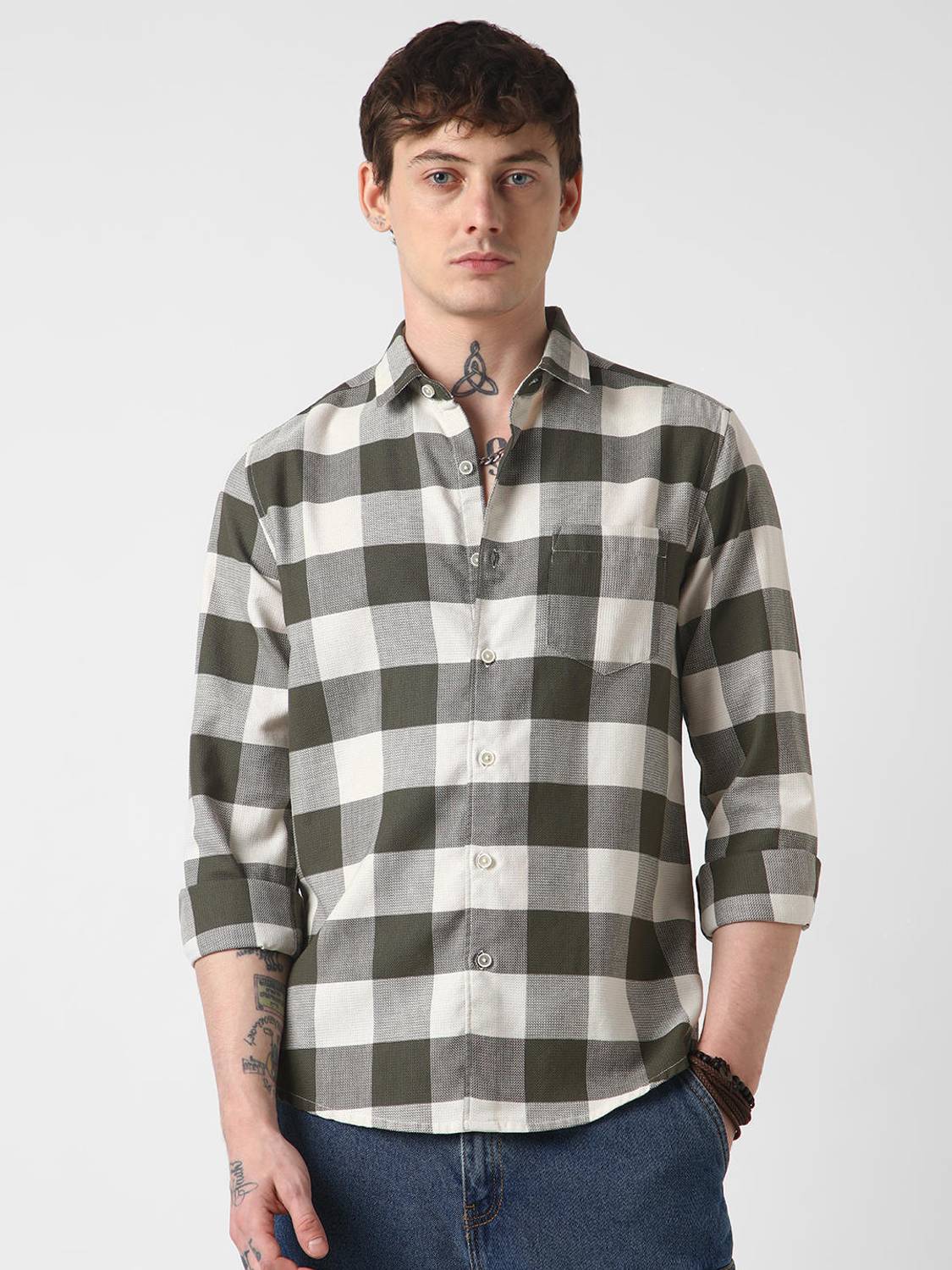 VASTRADO Men Checkered Dark Green Casual Shirt