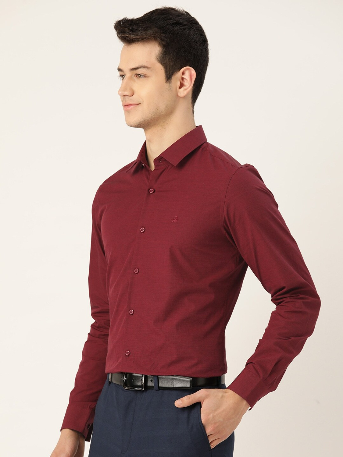 Image of United Colors of Benetton Men Solid Casual Maroon Shirt