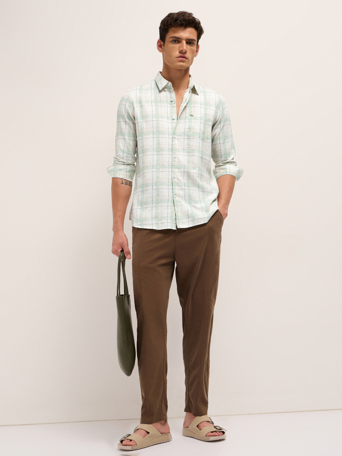 Image of THE BEAR HOUSE Men Checkered Casual Cream Shirt