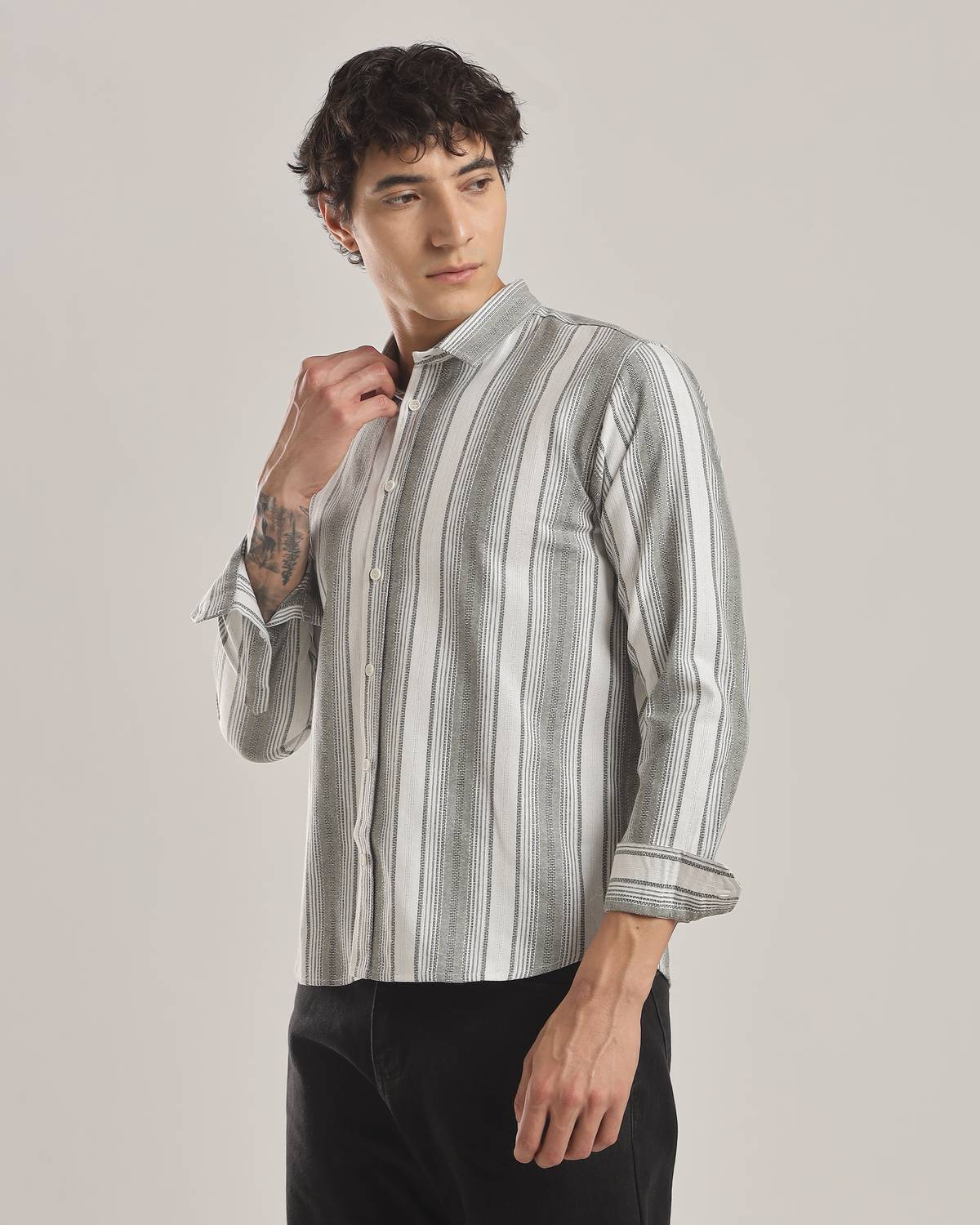 clovaculture Men Striped Casual White, Grey Shirt - Image 3