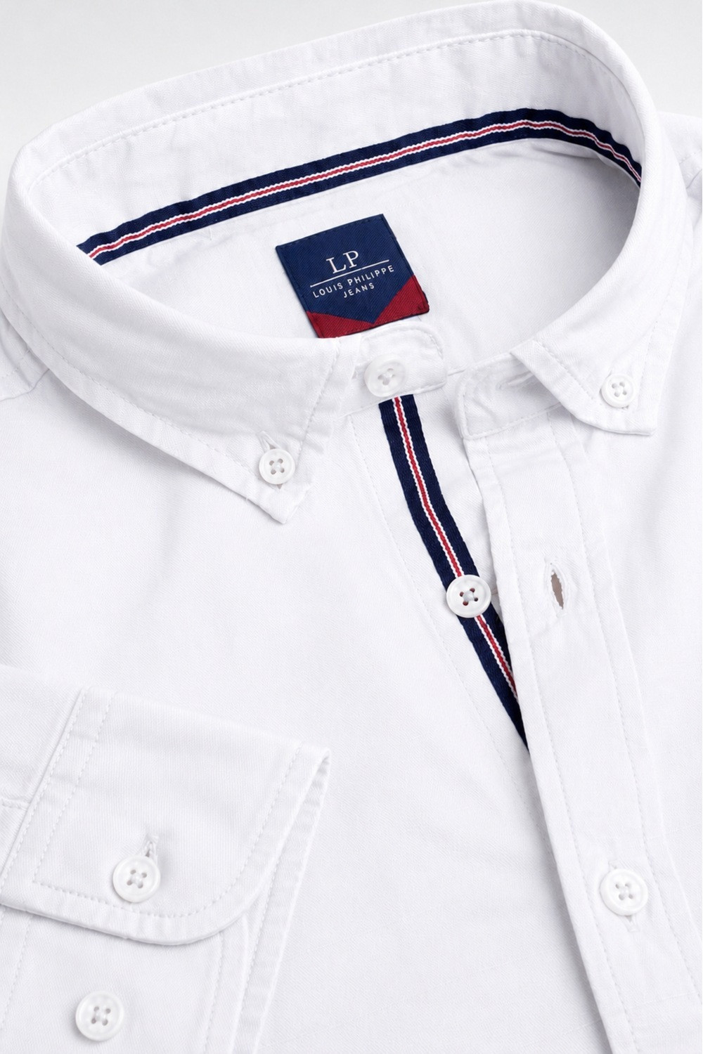 Image of LOUIS PHILIPPE Men Solid Casual White Shirt