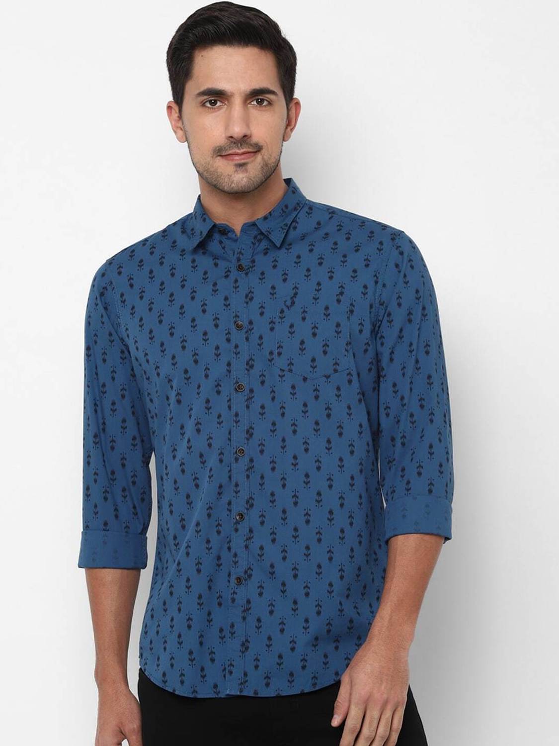 Allen Solly Men Printed Casual Blue Shirt