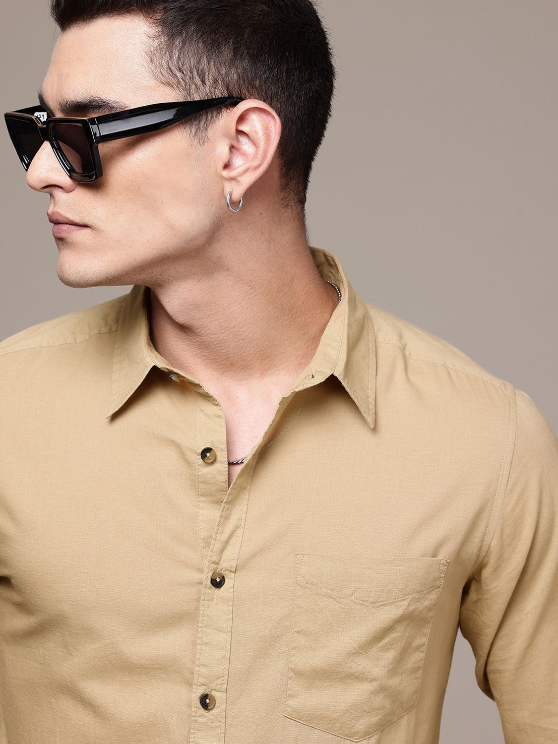 Image of Roadster Men Solid Casual Brown Shirt