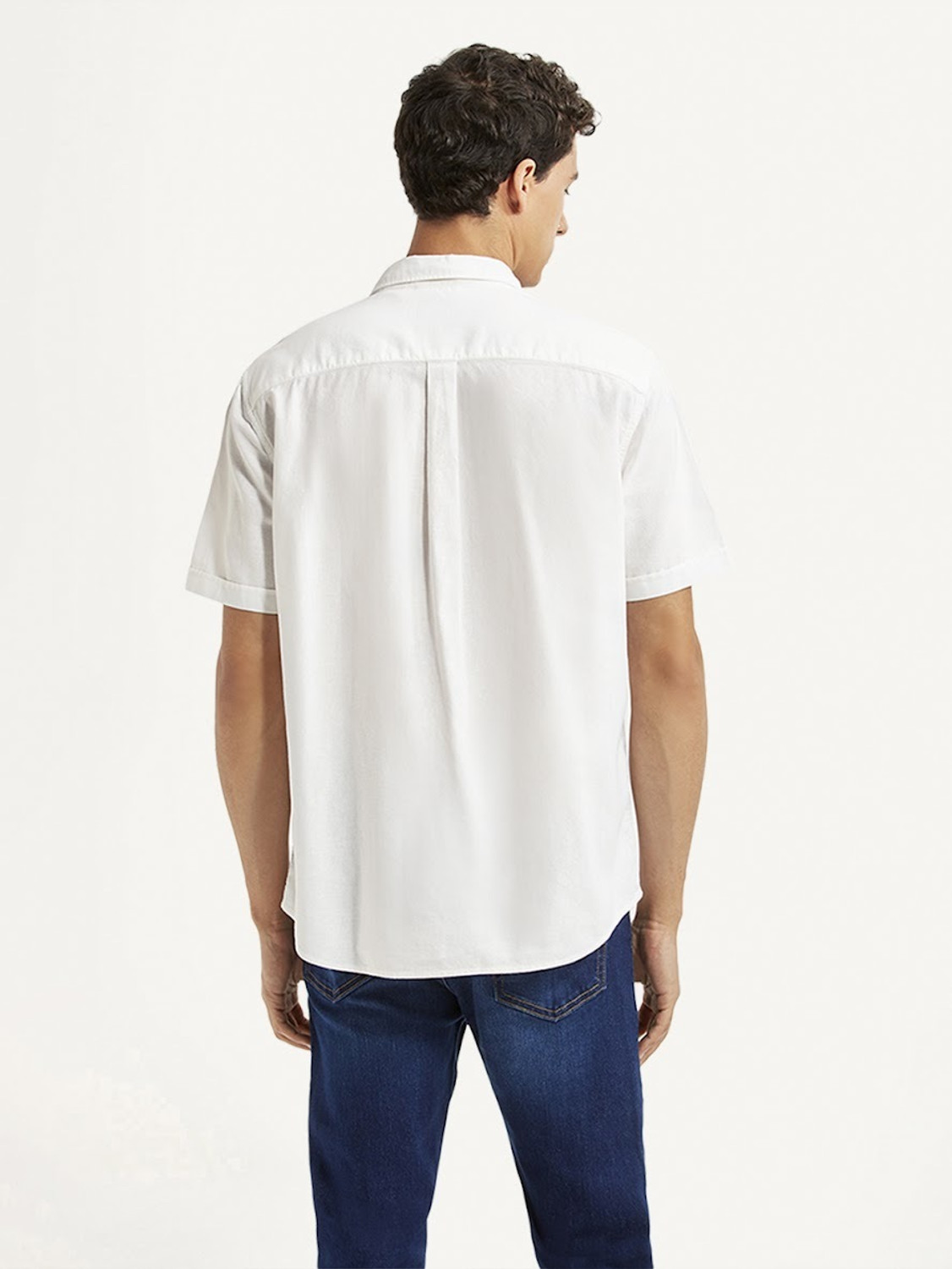 Image of LEVI'S Men Solid Casual White Shirt