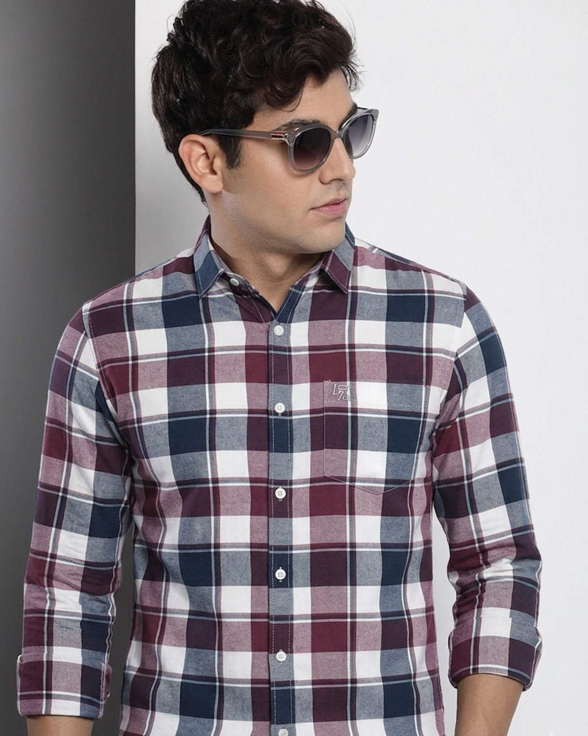 Image of Roadster Men Checkered Casual Maroon Shirt