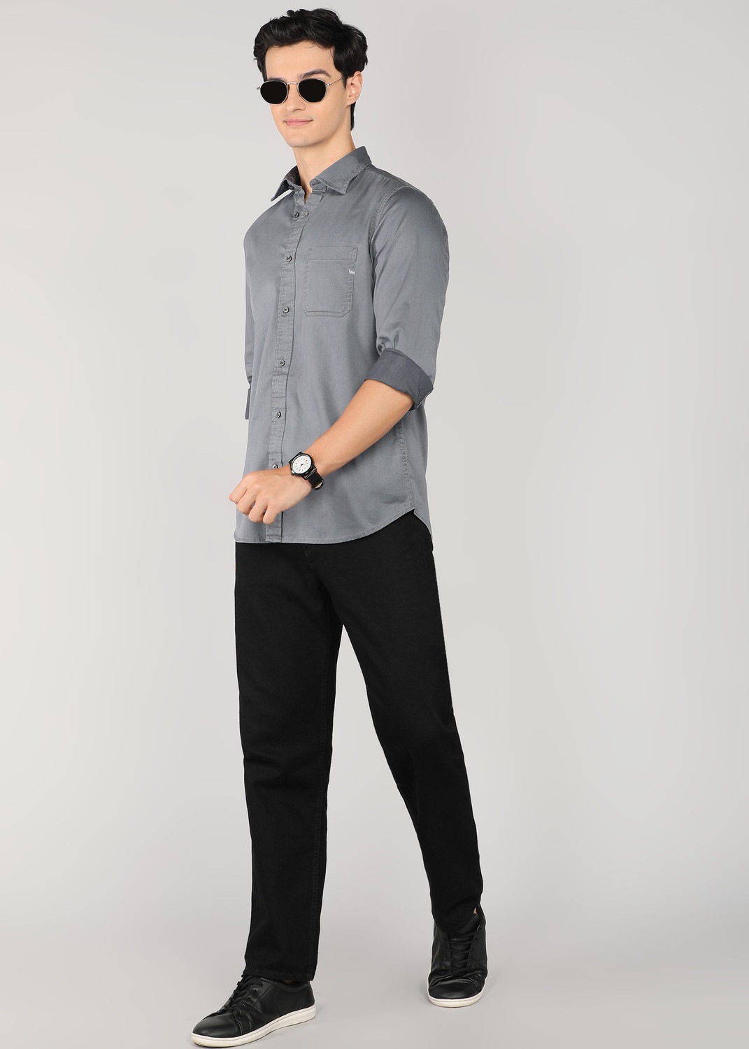 Image of LAWMAN Men Solid Casual Grey Shirt