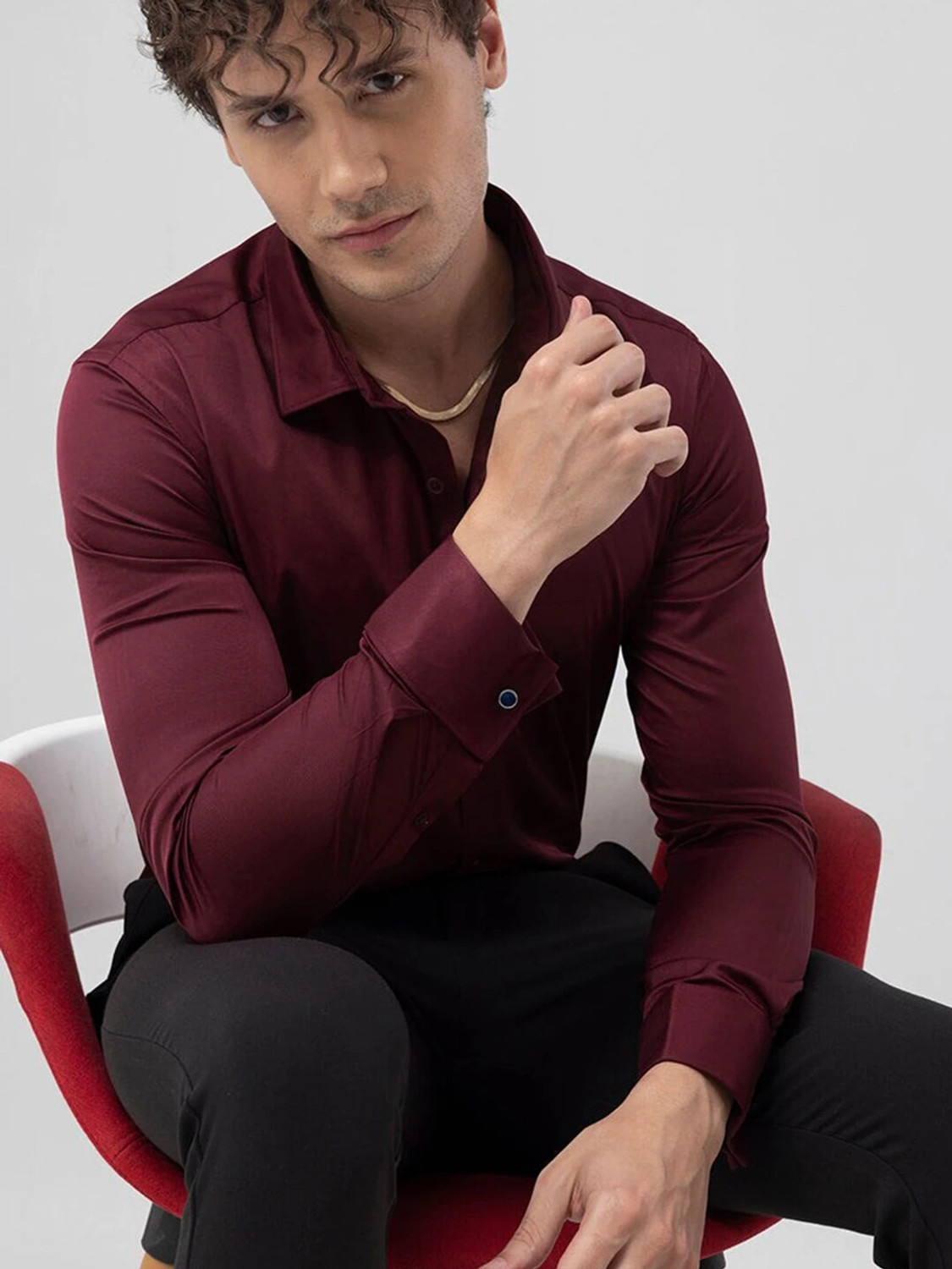 Image of Snitch Men Solid Casual Maroon Shirt