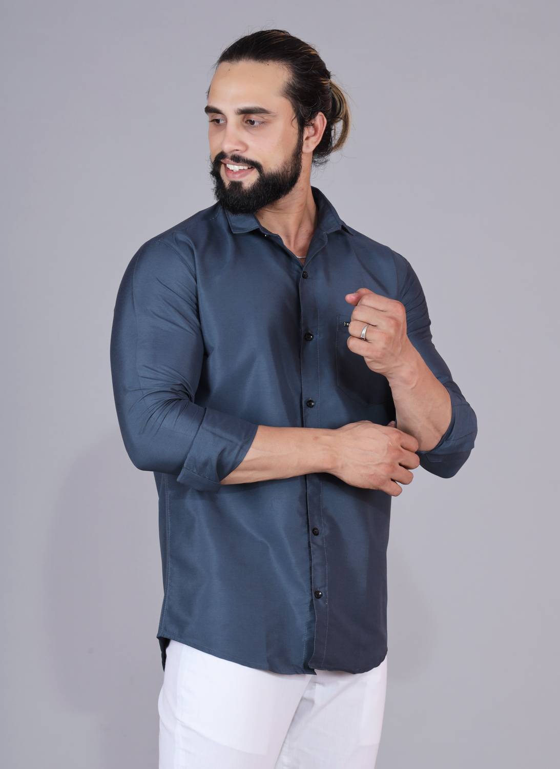 Tanip Men Slim Fit Solid Spread Collar Casual Shirt