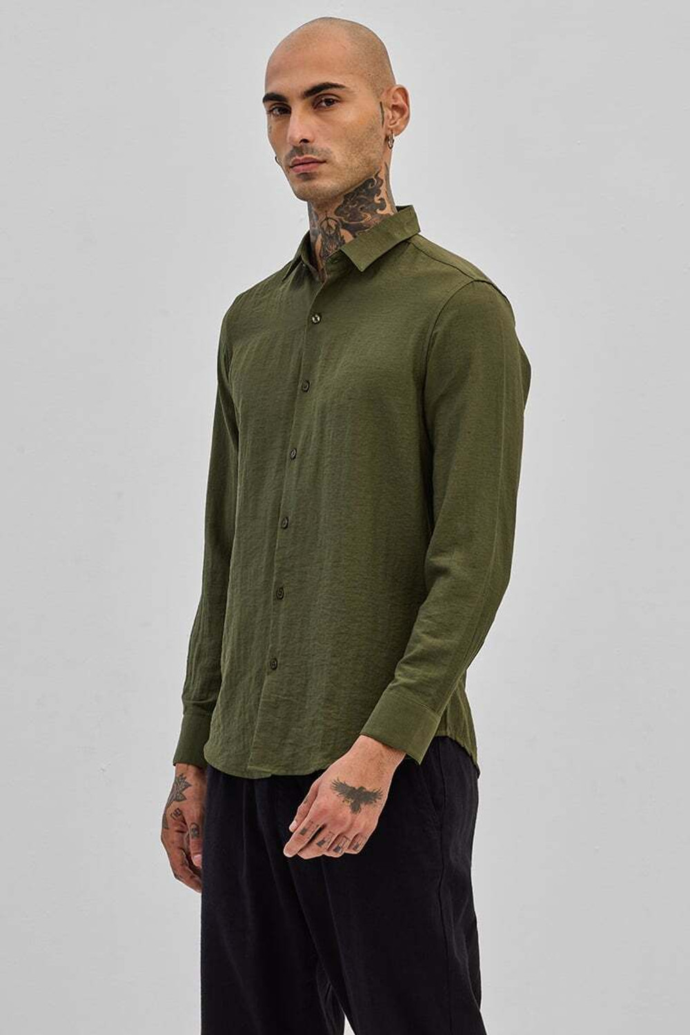 Image of Snitch Men Solid Casual Green Shirt