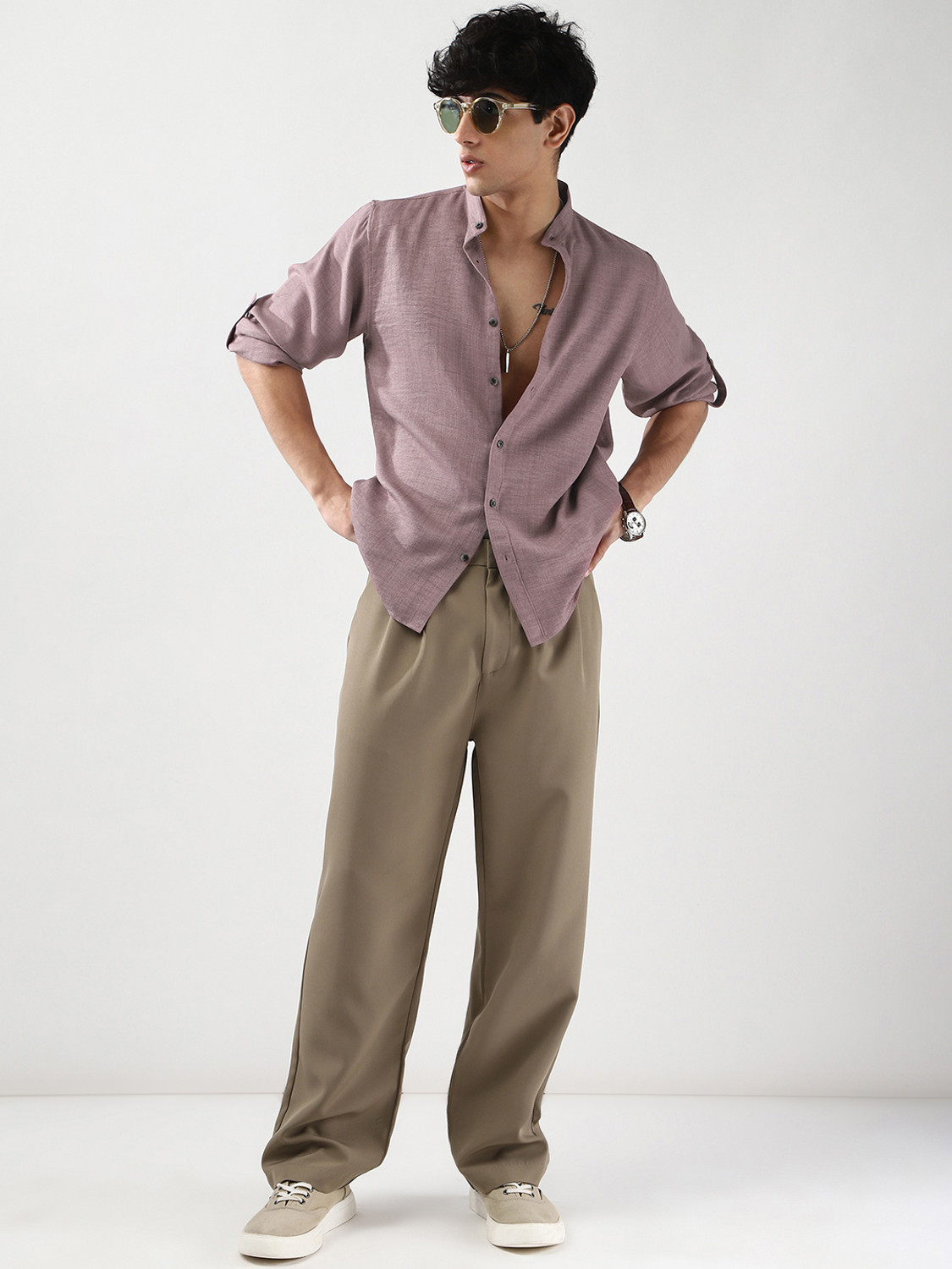 Image of Urbano Fashion Men Solid Casual Purple Shirt