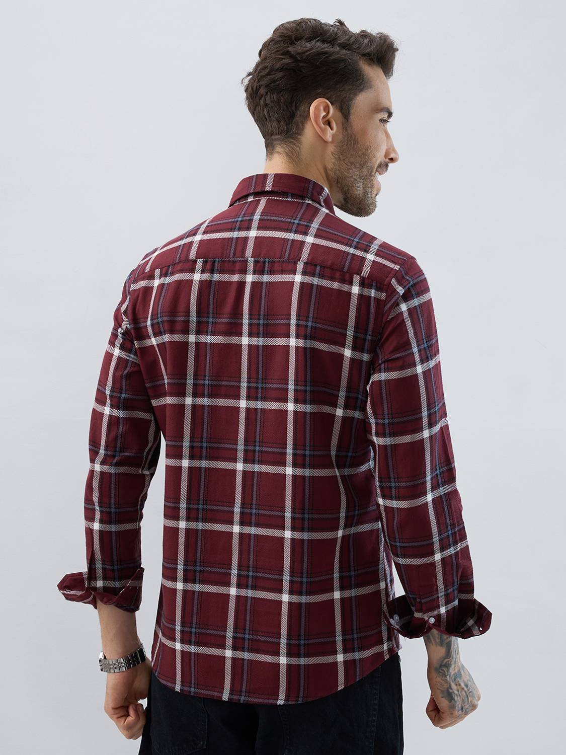VASTRADO Men Checkered Casual Maroon Shirt - Image 4