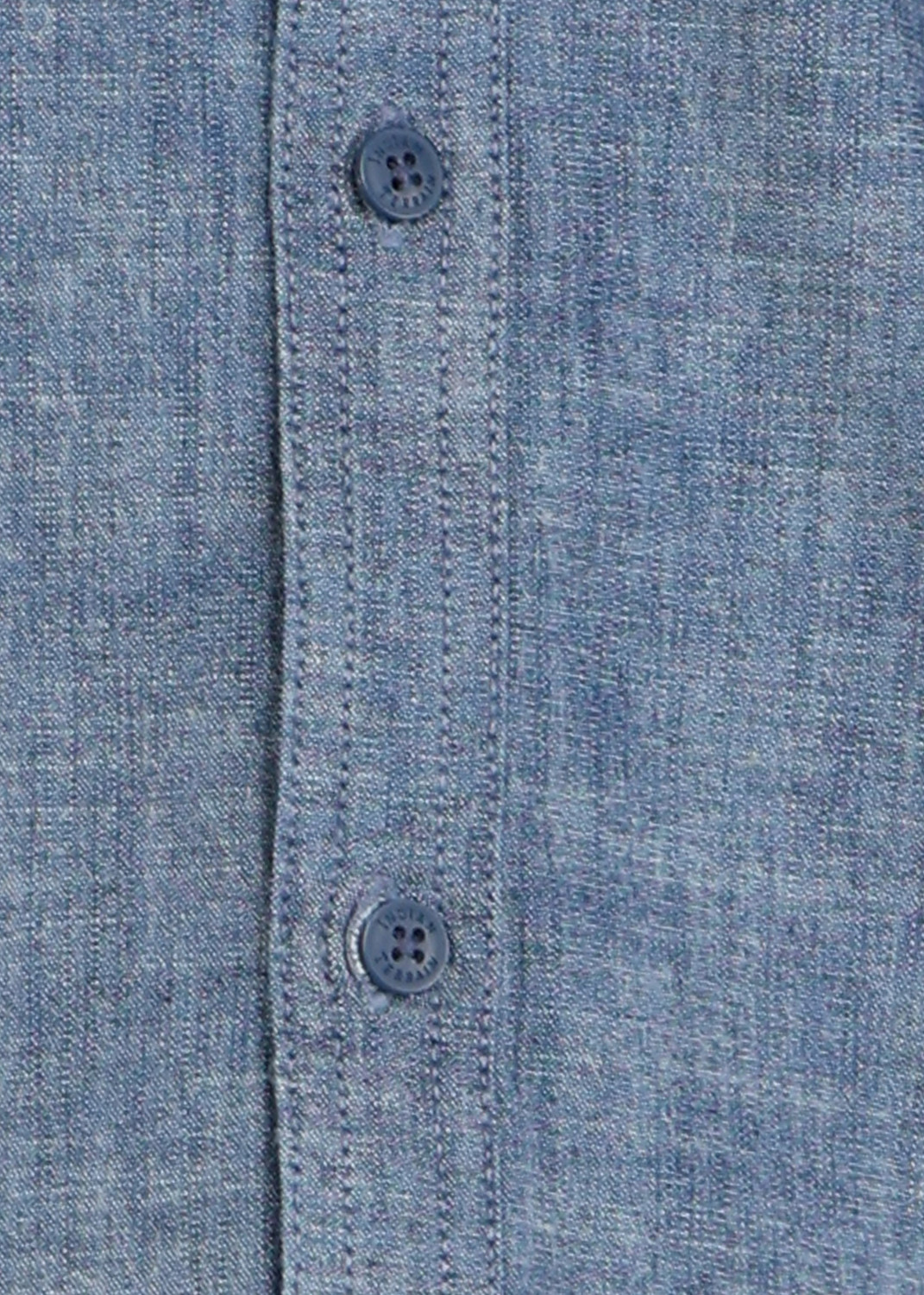 Image of INDIAN TERRAIN Men Solid Casual Blue Shirt