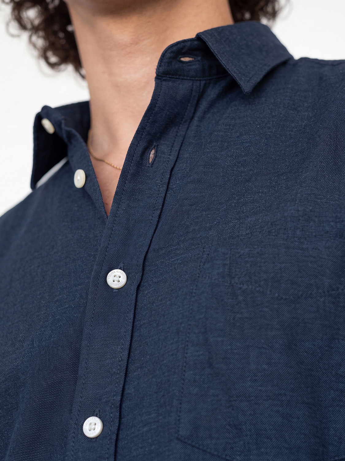 Image of MAX Men Solid Casual Blue Shirt