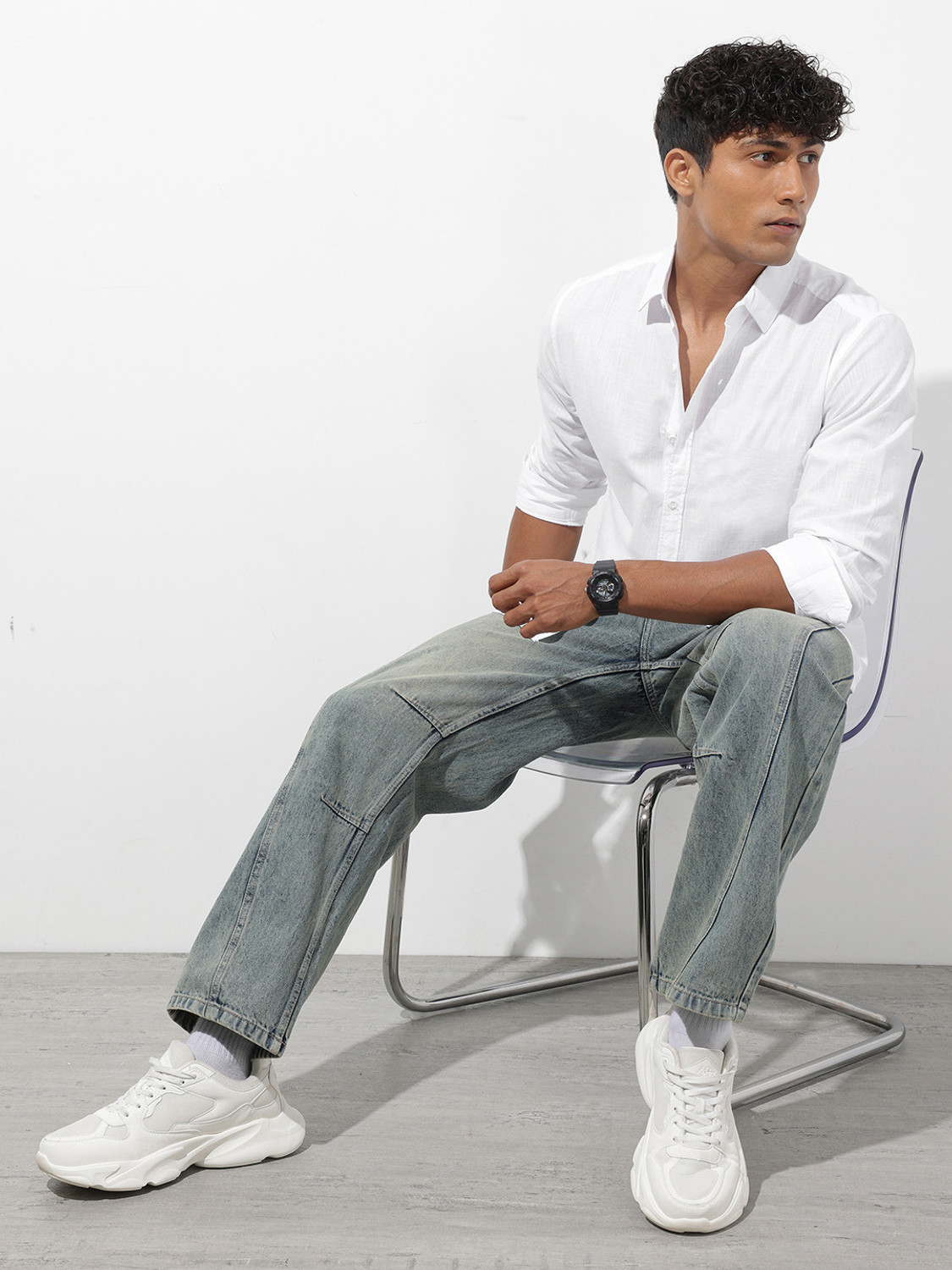 Image of SHIRTZONE Men Solid Casual White Shirt
