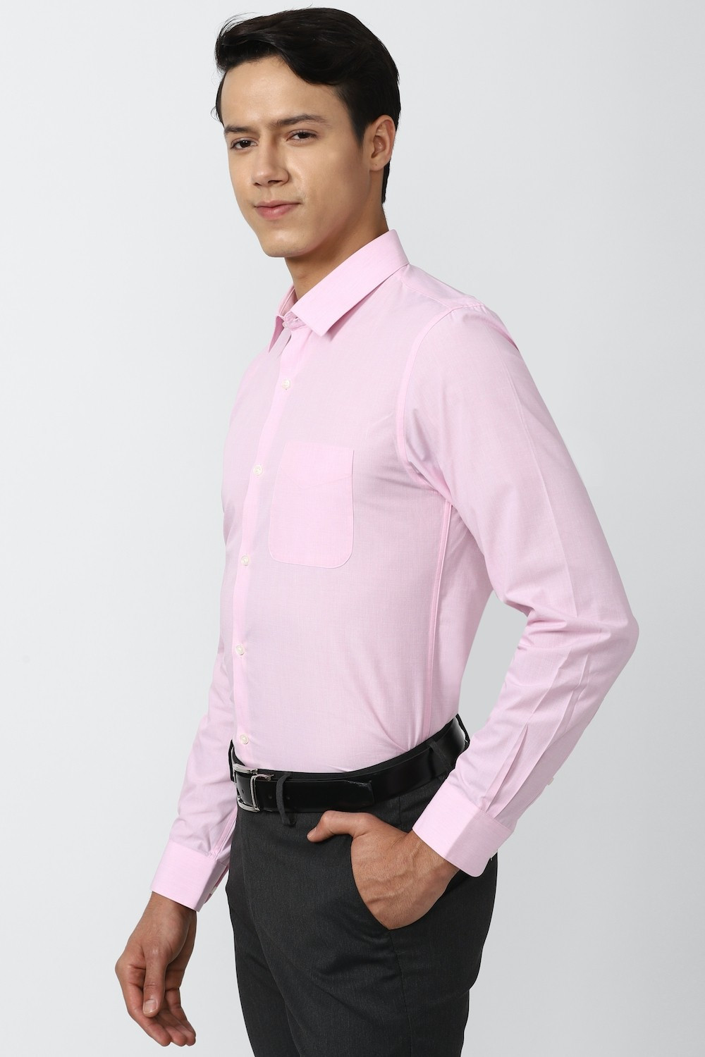 Image of PETER ENGLAND Men Solid Formal Pink Shirt