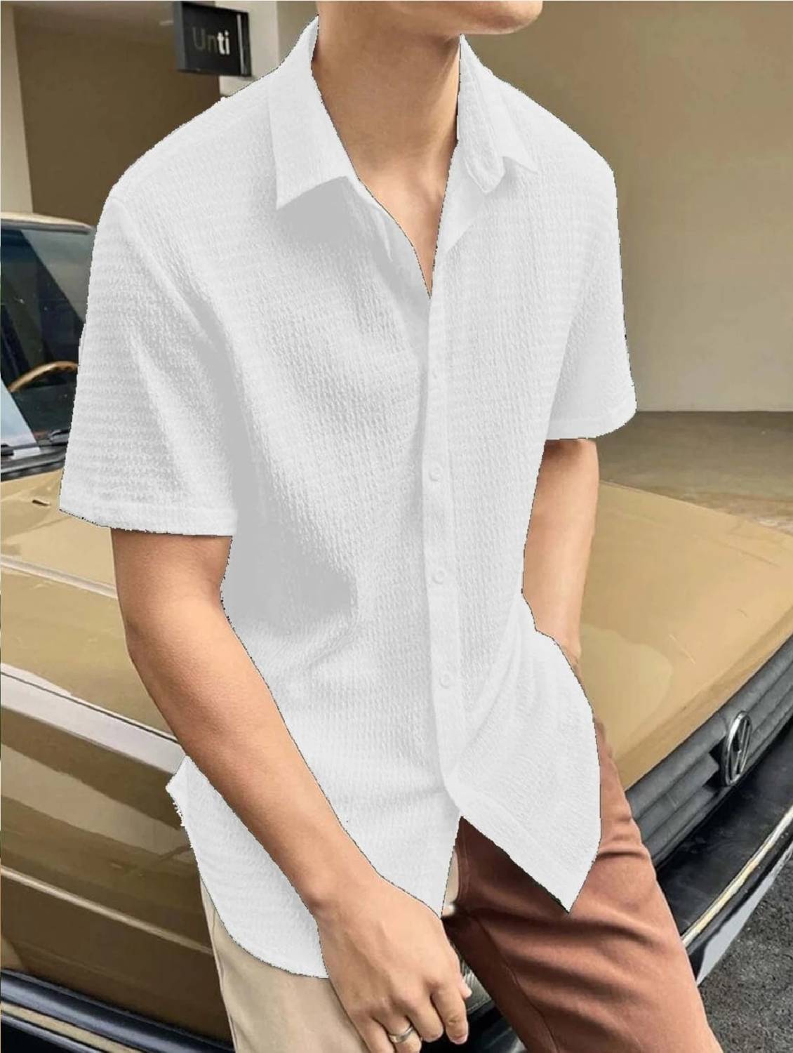 BlueMatrix Men Regular Fit Solid Spread Collar Casual Shirt