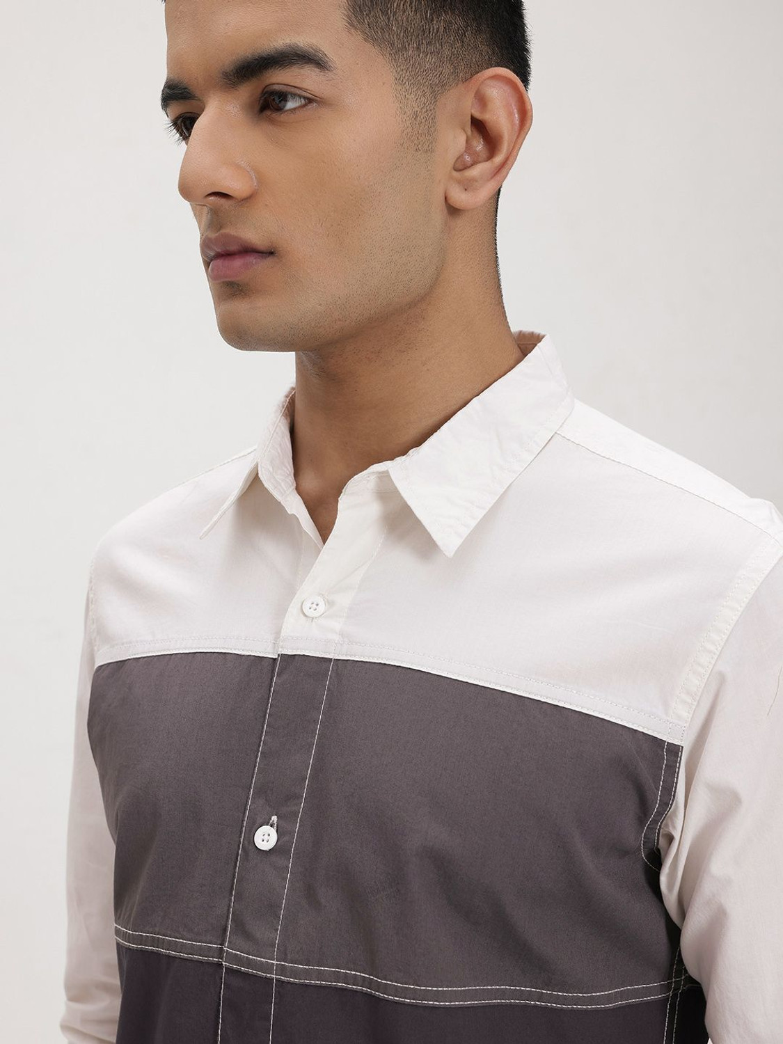 Image of Roadster Men Color Block Casual White Shirt