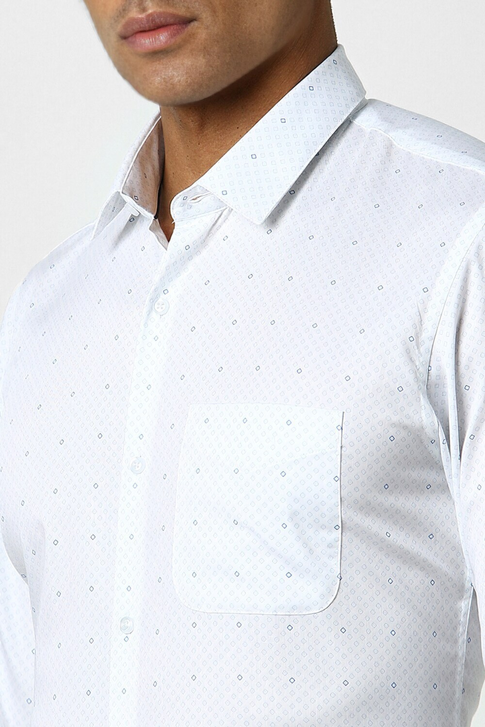 Image of PETER ENGLAND Men Printed Casual White Shirt