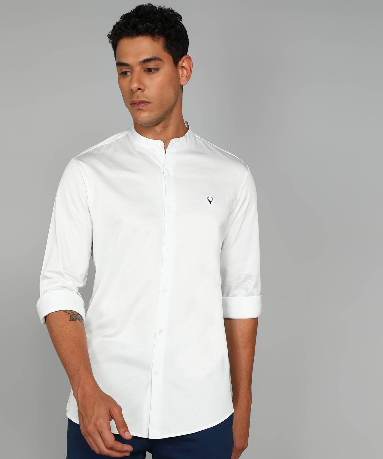 Allen Solly Men Solid Casual White Shirt