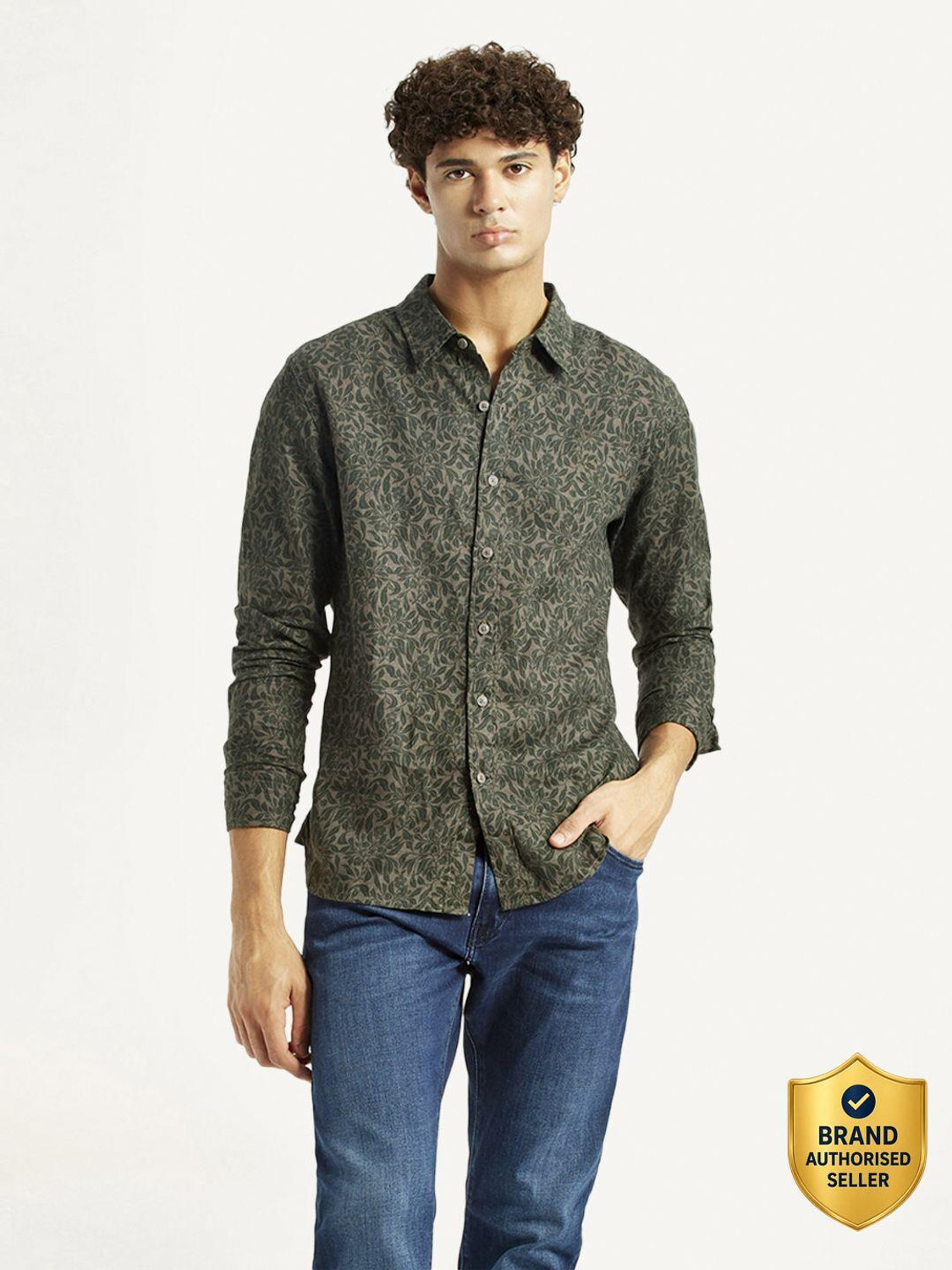 Image of LEVI'S Men Printed Casual Green Shirt