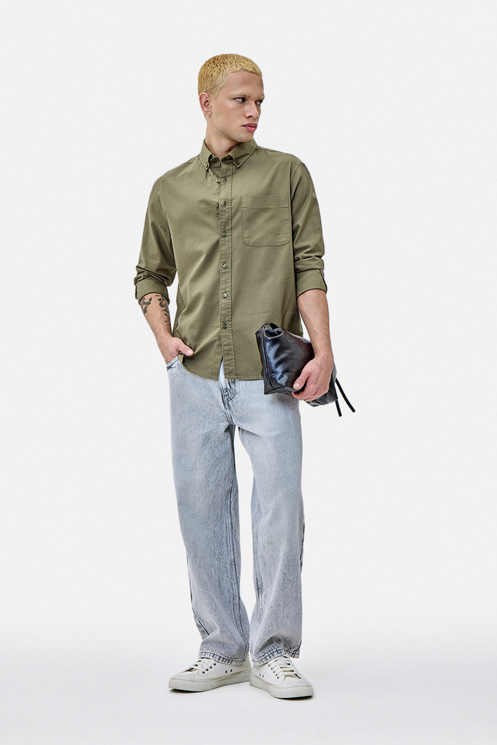 Image of Snitch Men Solid Casual Green Shirt