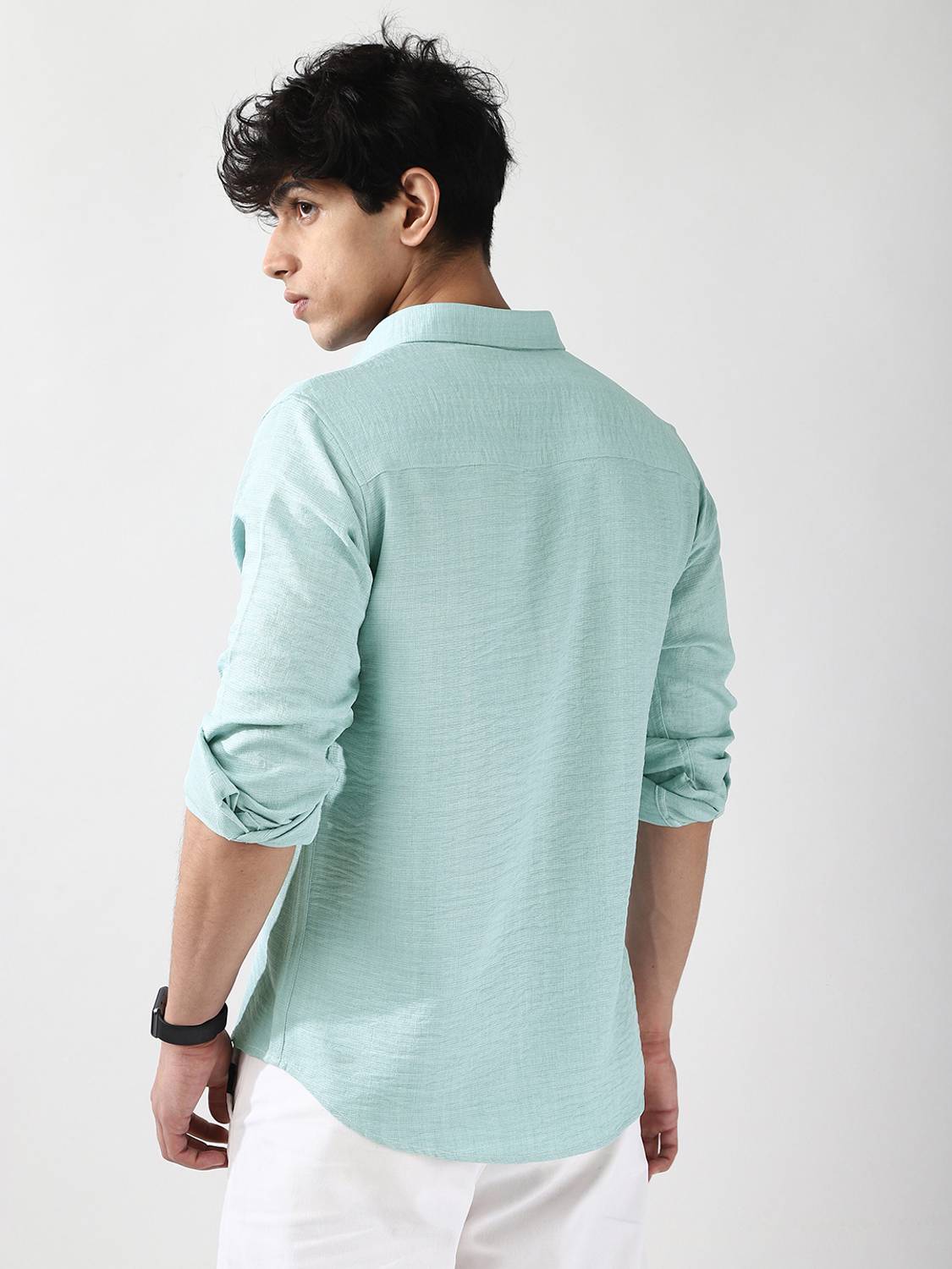 Urbano Men Solid Casual Light Blue Shirt - Image 3